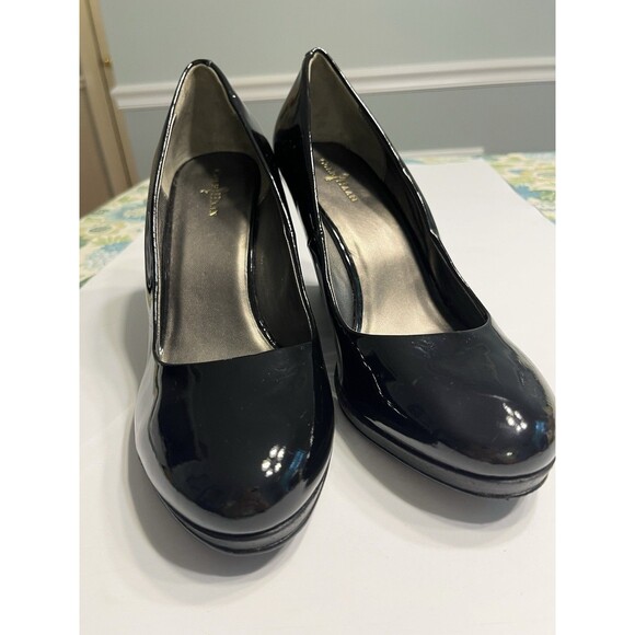 Cole Haan Black Patent Leather 4” Wedge Heel Shoes Sz 10.5B - Picture 1 of 13